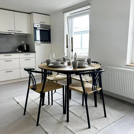 Modern 1br Near Gravensteen With Fast Wifi & Tv شقة *
